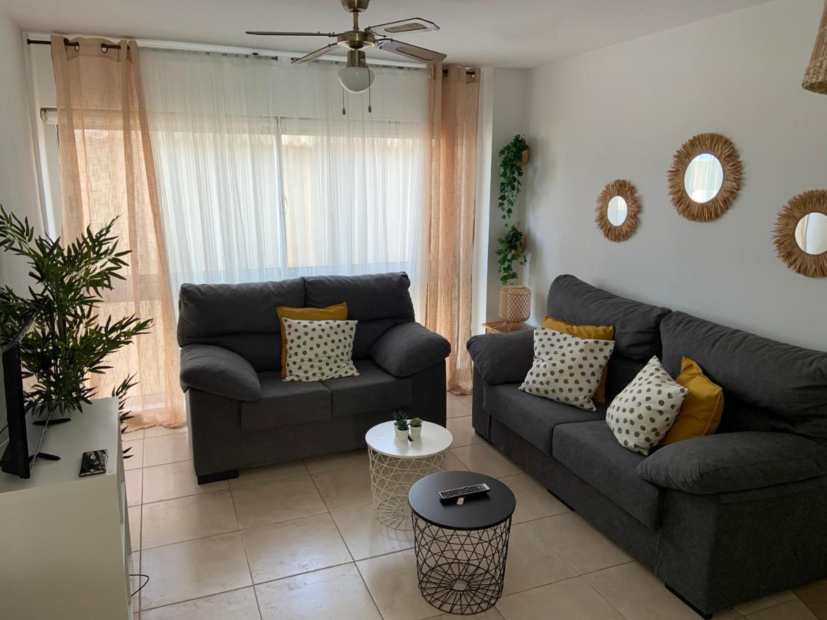 Apartamento Aqui Vive Un Artista Conil De La Frontera Exterior photo